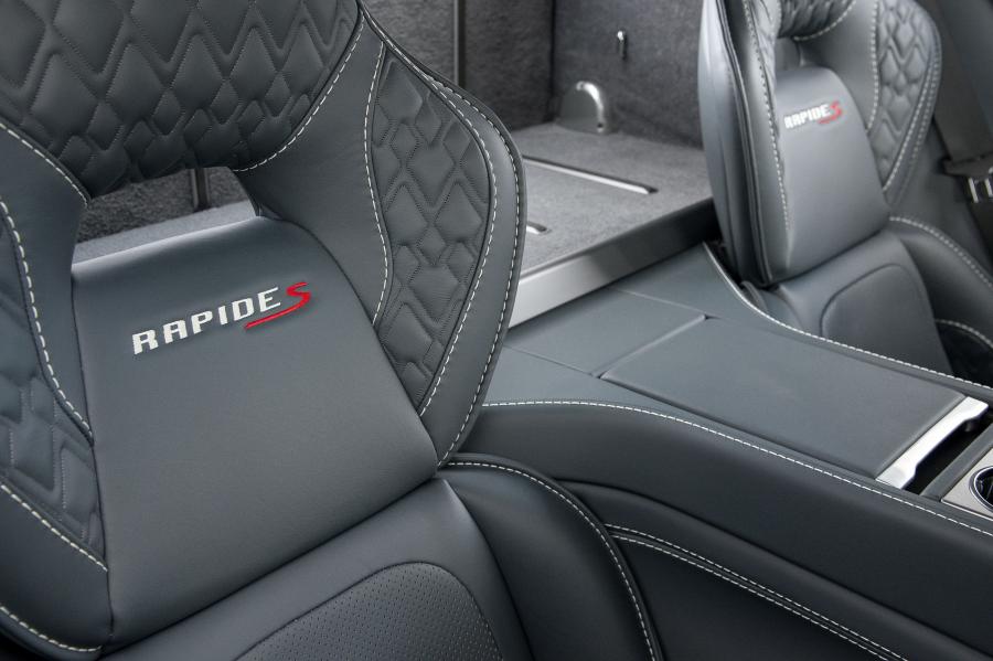 Интерьер Aston Martin Rapide S 2013 года  (фото 61 из 69)